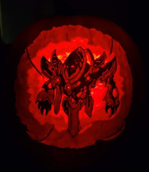 Dark Archon pumpkin carving