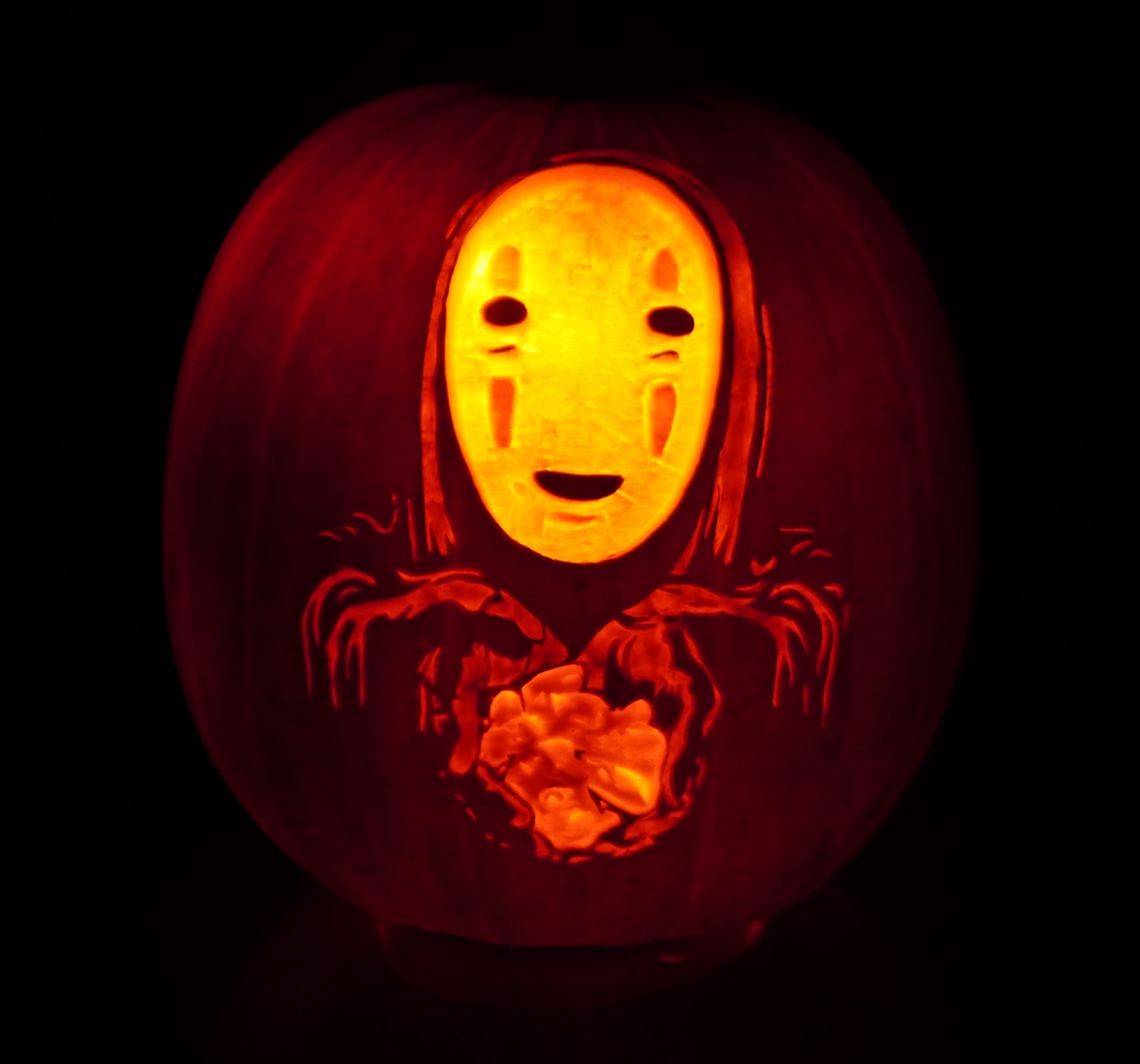 No Face (カオナシ) pumpkin carving